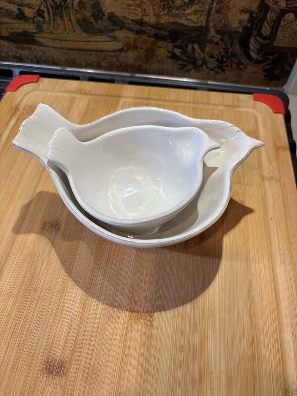 White Ceramic Bird-Shaped Serving Bowls - Decorative Serveware Set - Picture 5 of 5